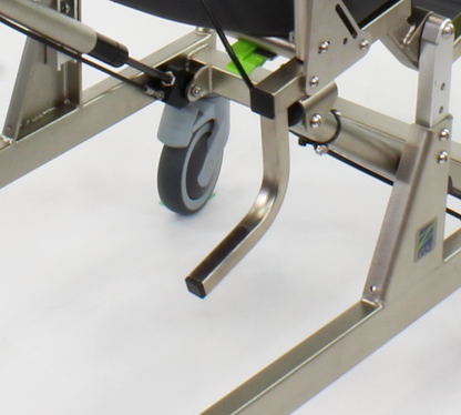 RAZ AT (Attendant Tilt) Standard Dusch- und Toilettenstuhl